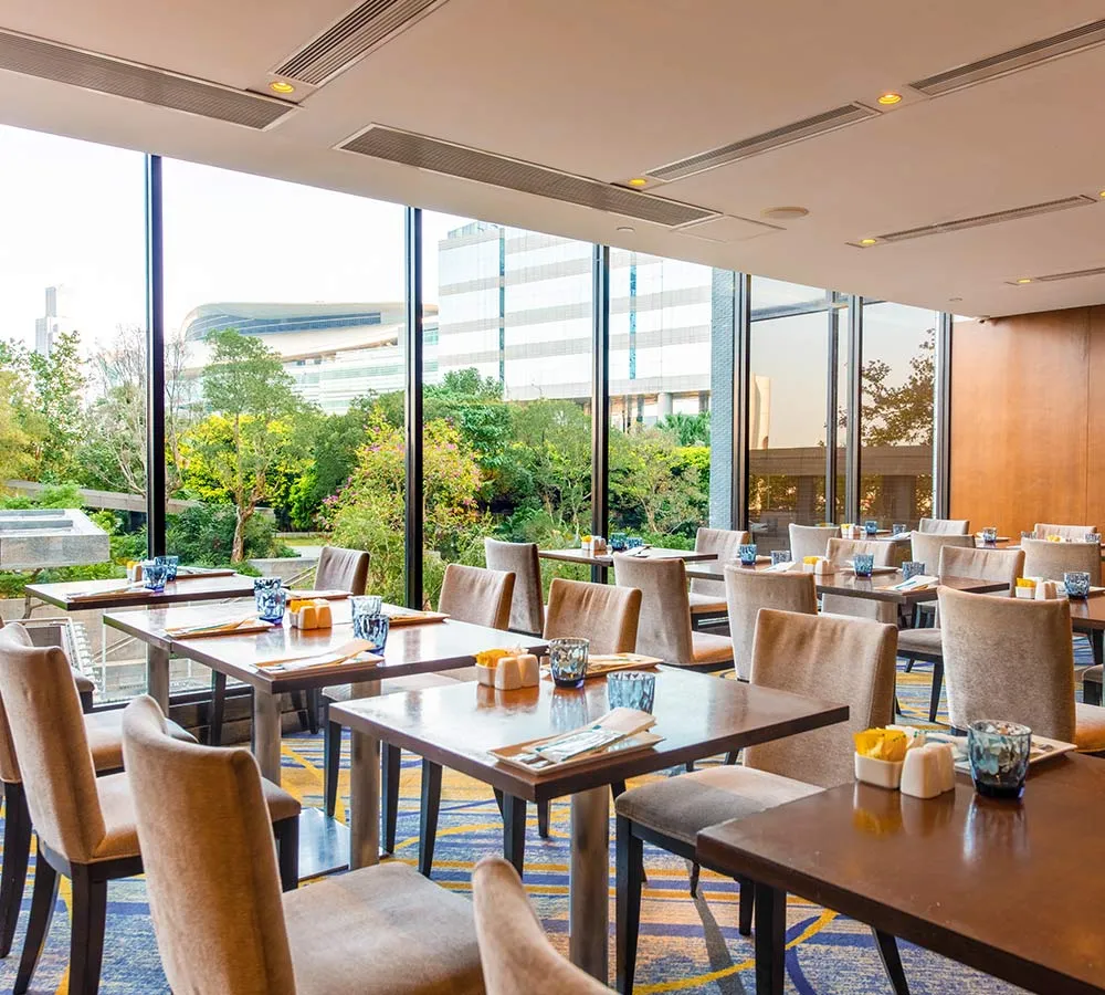 Bayview Buffet Lunch at a Great Price LB-01